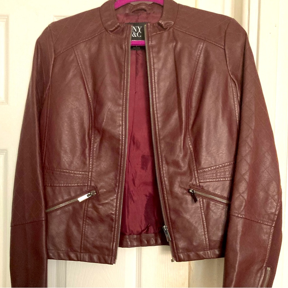 NWT - NY & Co. burgundy faux leather zip up moto jacket